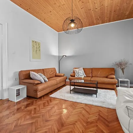 White Imperial Apartamento