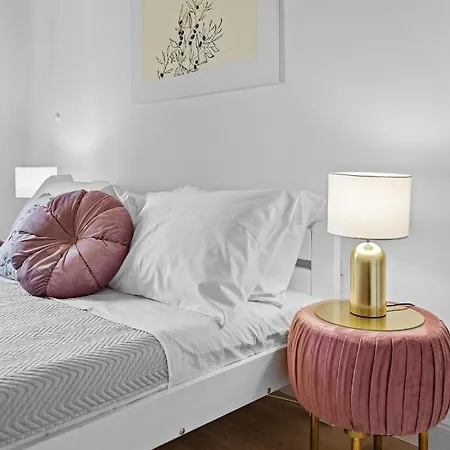 White Imperial Apartman *