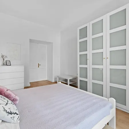 White Imperial Apartamento Pula