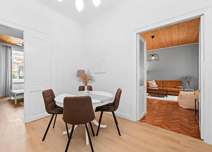 아파트 White Imperial 풀라